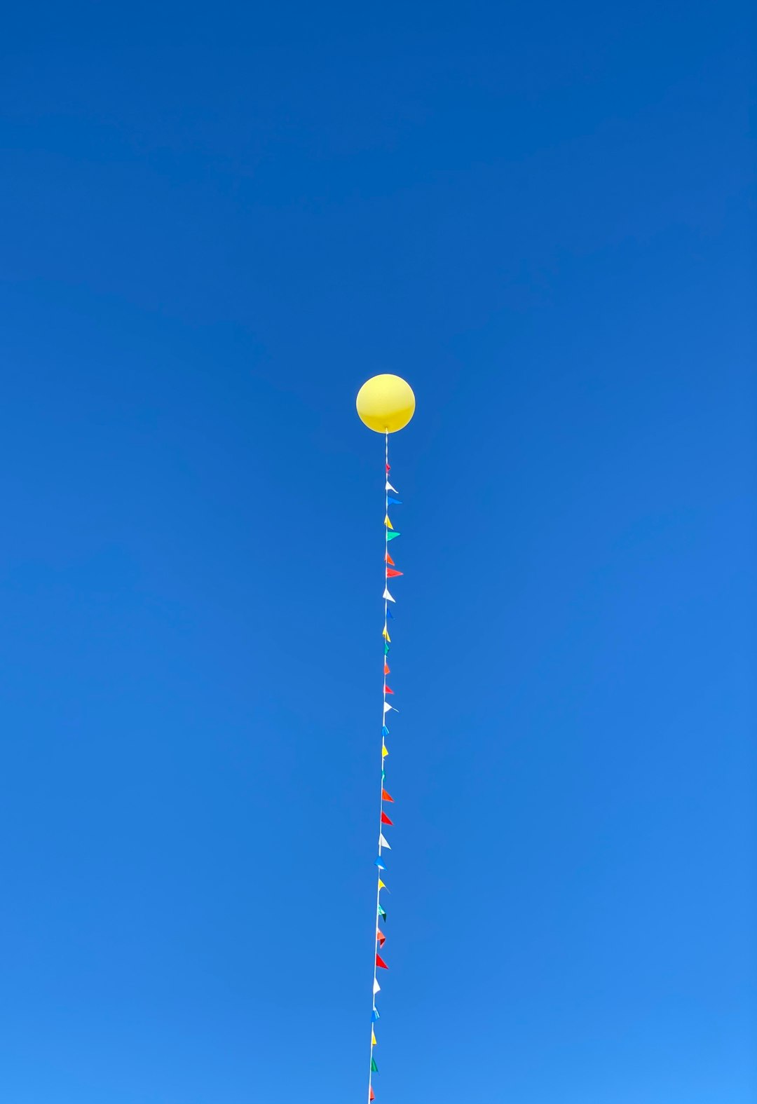 Bóng bay cho bé và người lớn